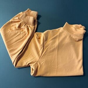 SCACTO Orange Mock Neck Sweatshirt | NWT | Size XL 🧡🧡